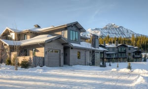 6 A Building In The Snow